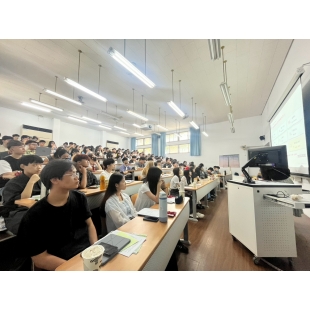 LINE_ALBUM_20260908新生第一哩學系時間_260909_12.jpg